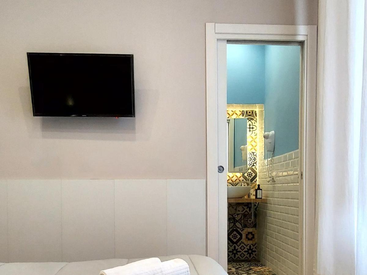 Duomo View Naples Bed & Breakfast Екстериор снимка